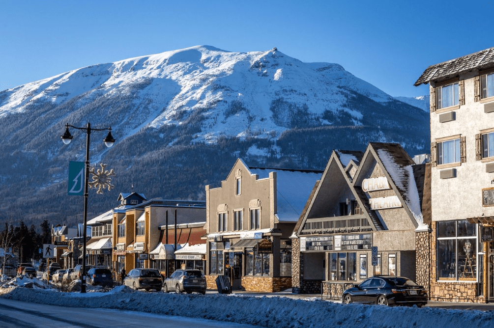 Dream by Luxury Escapes - The Ultimate Itinerary for Winter in Banff, Canada 