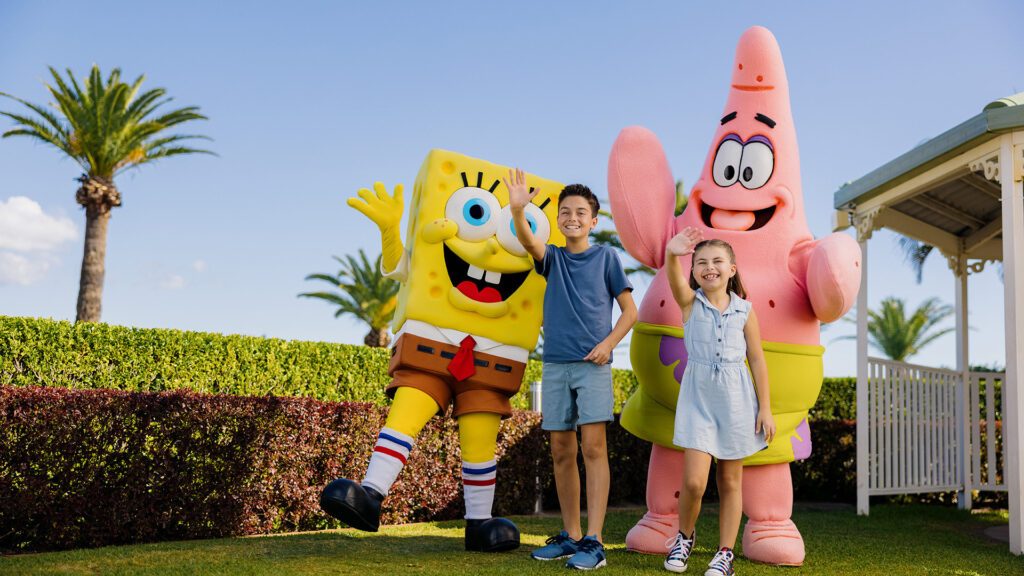 Sea World Resort - Patrick Star and SpongeBob Squarepants