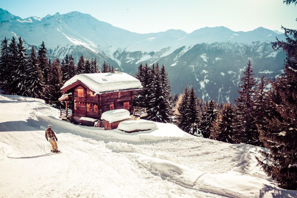 Dream by Luxury Escapes - Fondue, Fireplaces & French Martinis: Europe’s Best Après-Ski