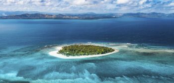 Travel Trends Remote tropical island in Fiji|Travel trends 2022 fiji villa|Fiji travel trends