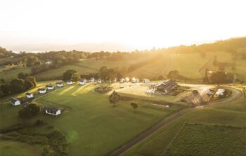 Sunrise over Beechmont Estate, Queensland - Luxury Escapes