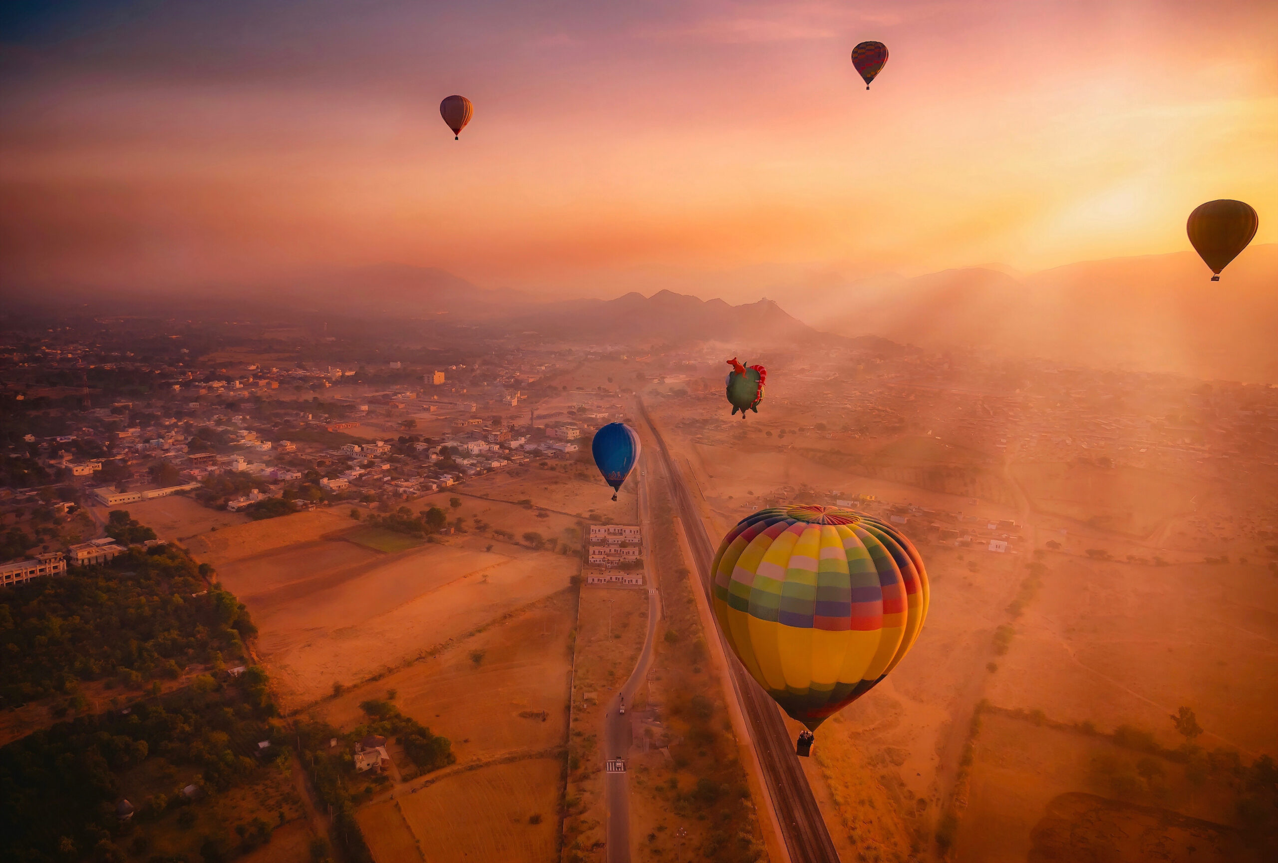 Hot air balloons in Rajasthan | Luxury Escapes