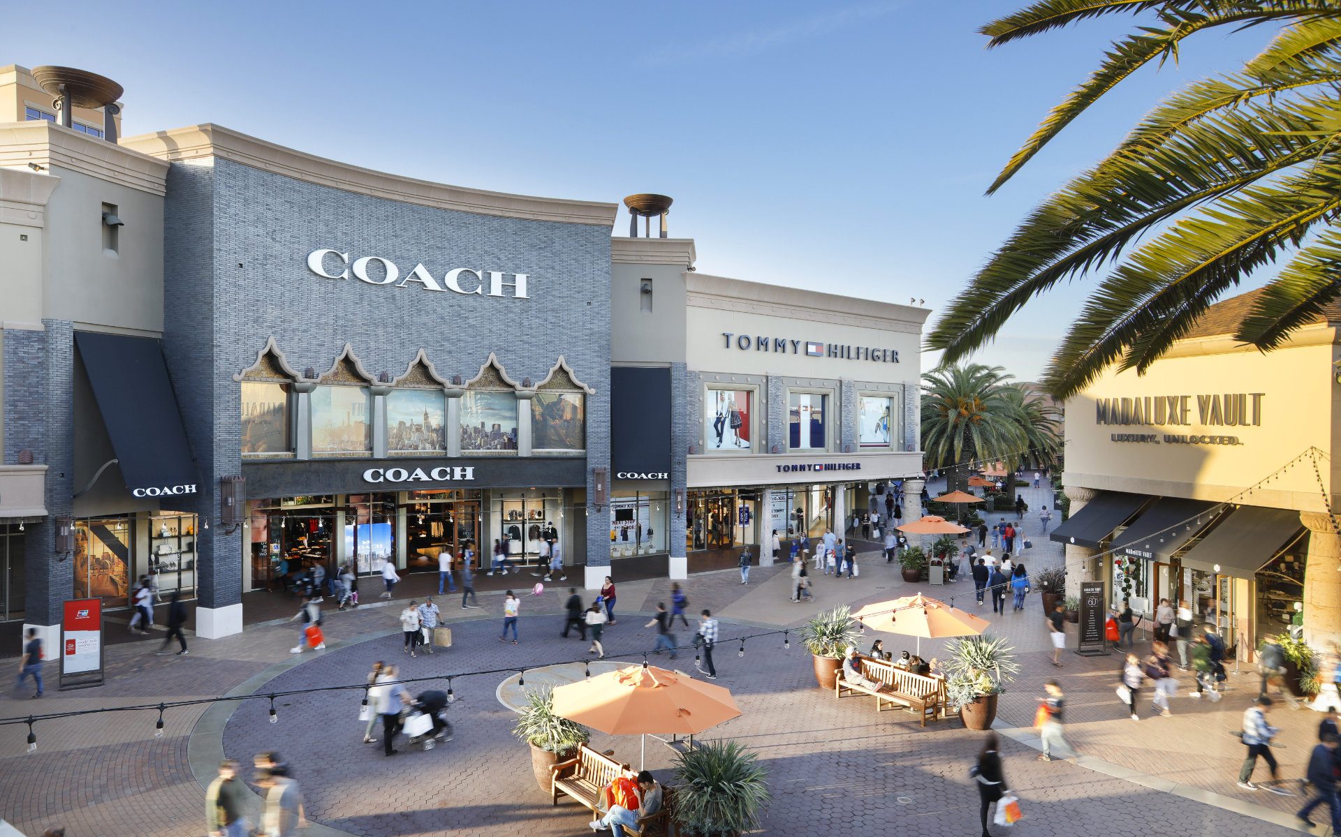 Anaheim is home to some of the best luxury shopping centres like Citadel Outlets – Luxury Escapes
