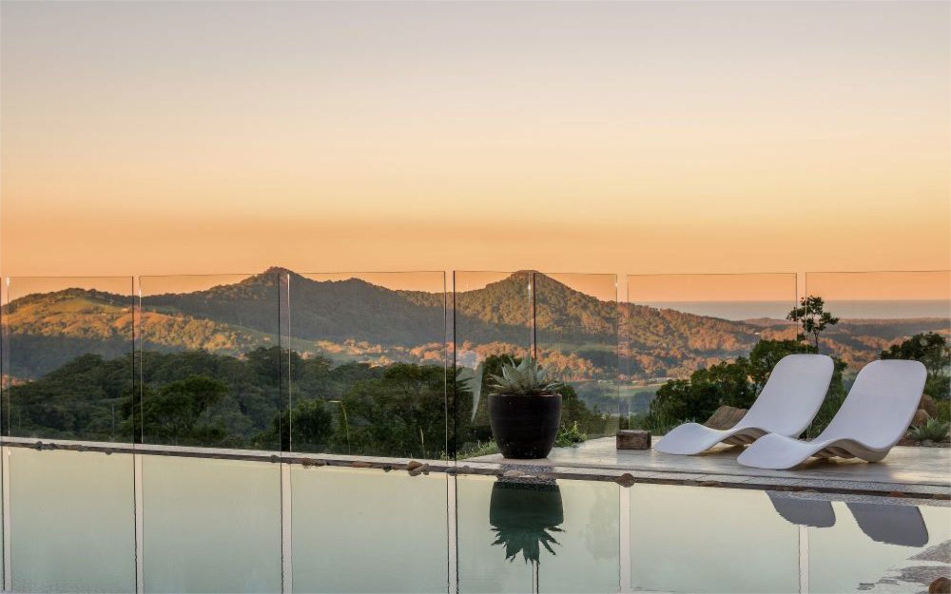 Dream by Luxury Escapes - Escape to the Hinterland: Why Blackbird is the Ultimate Relaxed Byron Retreat 