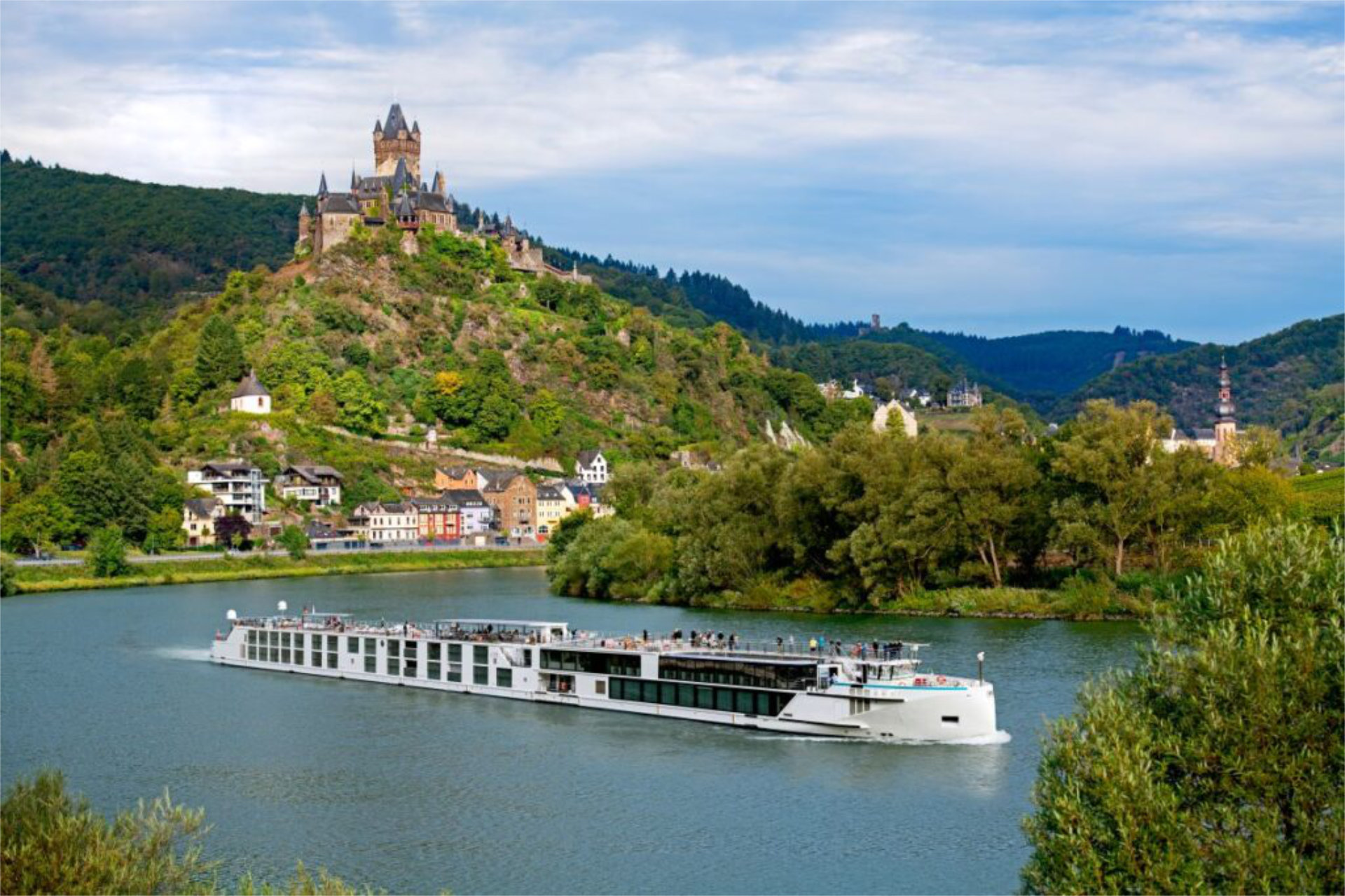 Riverside Luxury Cruises - exclusive to Luxury Escapes. 