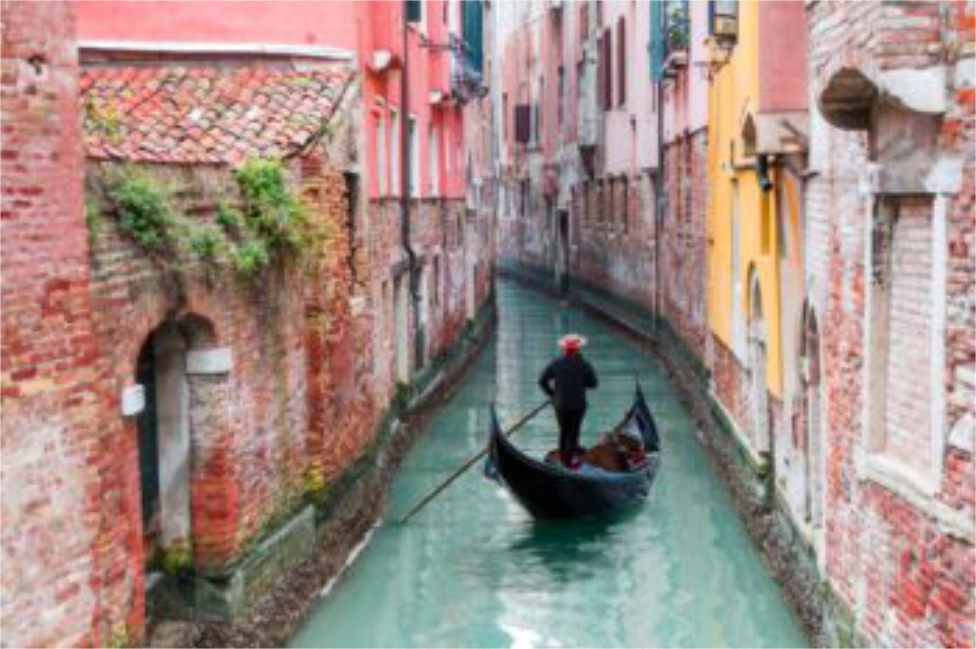 Venice Like a Local: How to Get the Most Out of this Italian Icon 