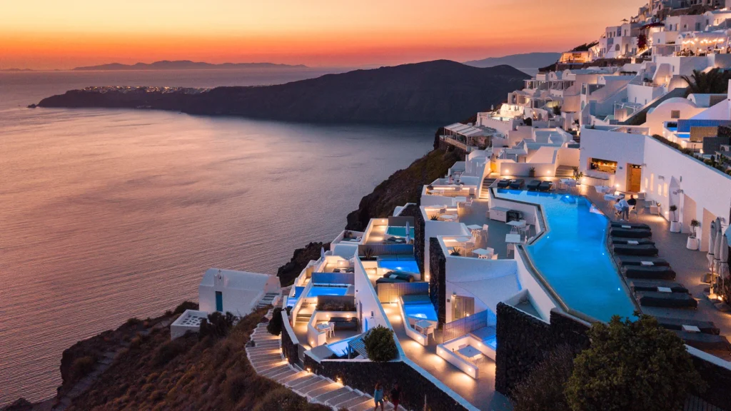 Dream by Luxury Escapes - How to Nail That Santorini Sunset Moment 