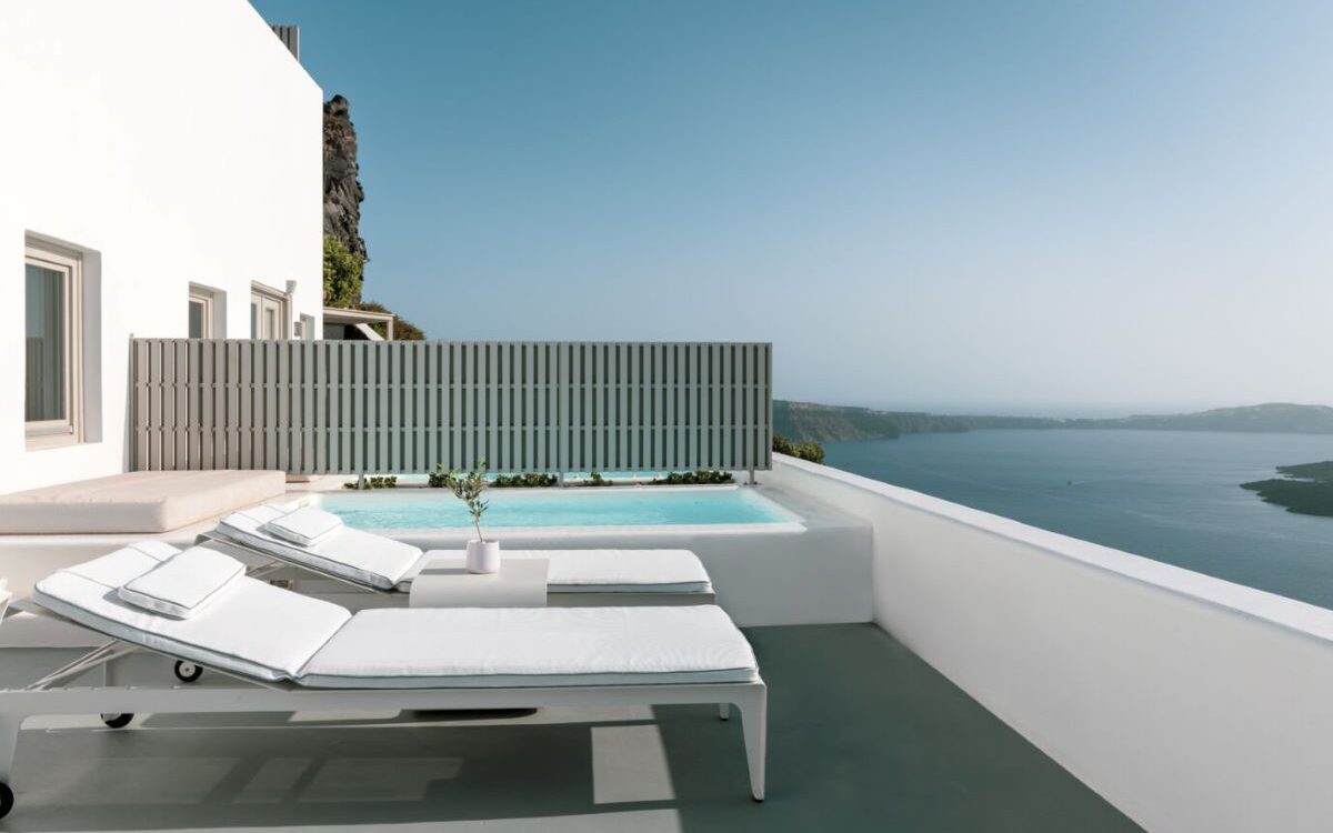 The Grace Suite at The Grace Hotel in Santorini is one of the best hotel rooms in the world - Luxury Escapes