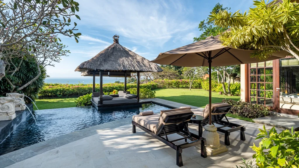 Cliffside AYANA Villas Bali is a true paradise for your babymoon, with 19 restaurants, 14 pools and romantic villas aplenty - Luxury Escapes