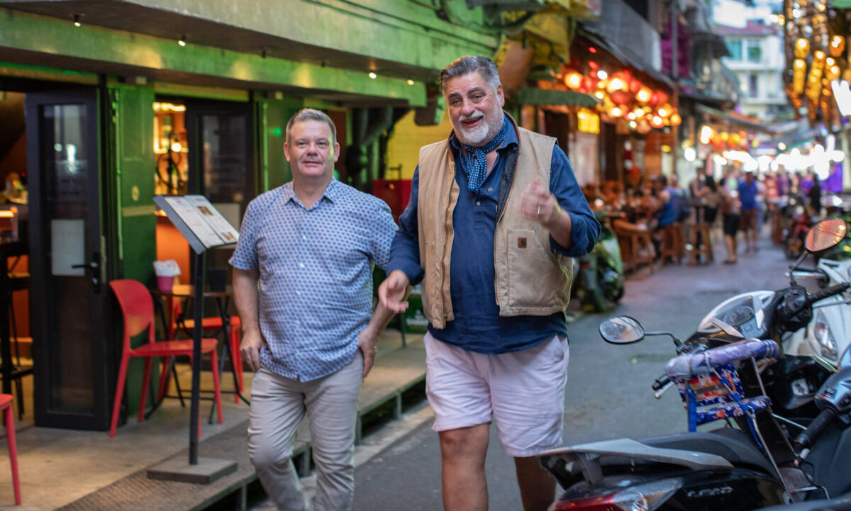 Gary Mehigan and Matt Preston eat Vietnam.
