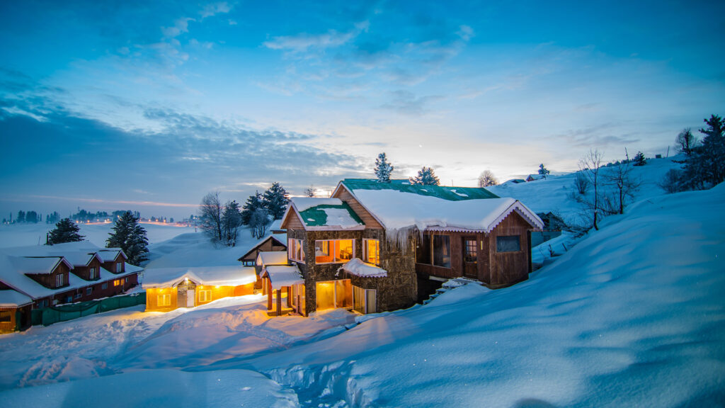 Gulmarg, Kashmir is great for a winter escape in India - Luxury Escapes