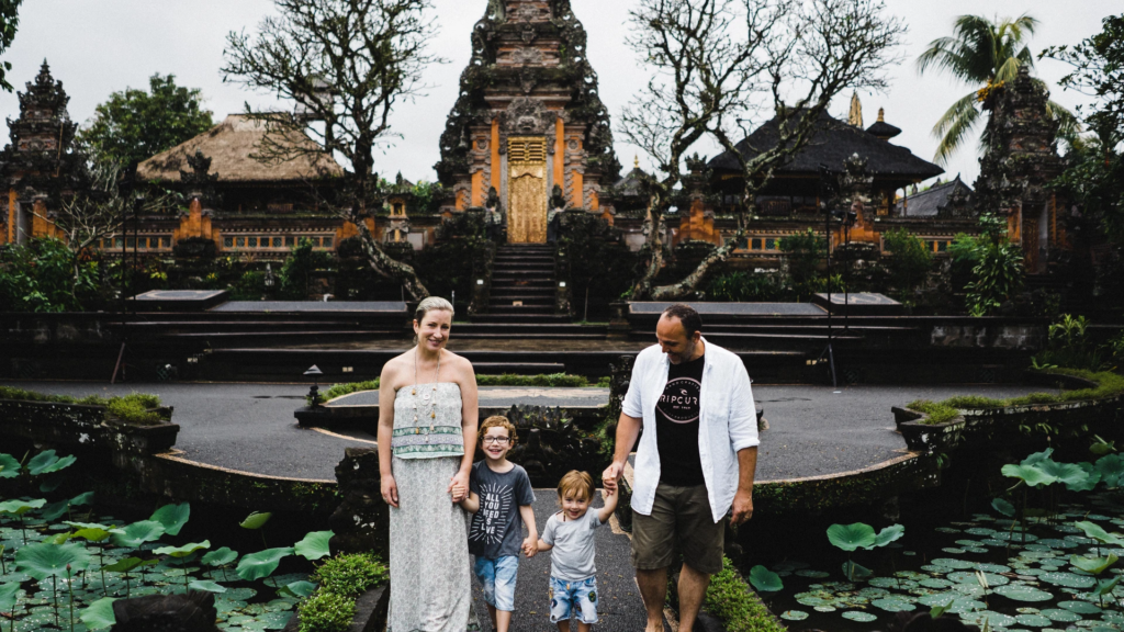 Photoshoot in Bali by Travelshoot photographers. 