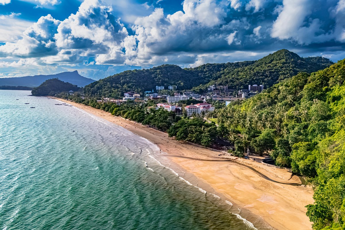 Krabi, a destination dupe for Phuket.