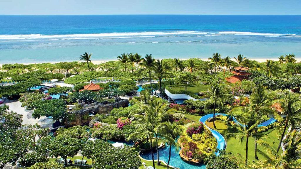 The family friendly Grand Hyatt Bali, which comes complete with a waterslide - Luxury Escapes