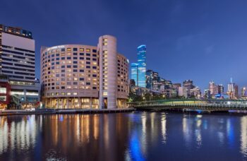 Crowne Plaza Melbourne - Luxury Escapes