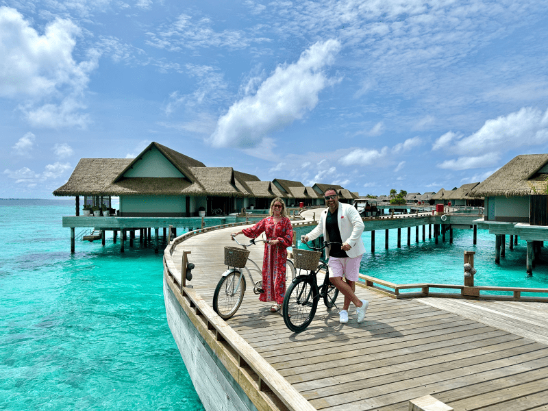 Holly Kingston and Miguel Maestre on set for Luxury Escapes at JOALI Maldives - Luxury Escapes