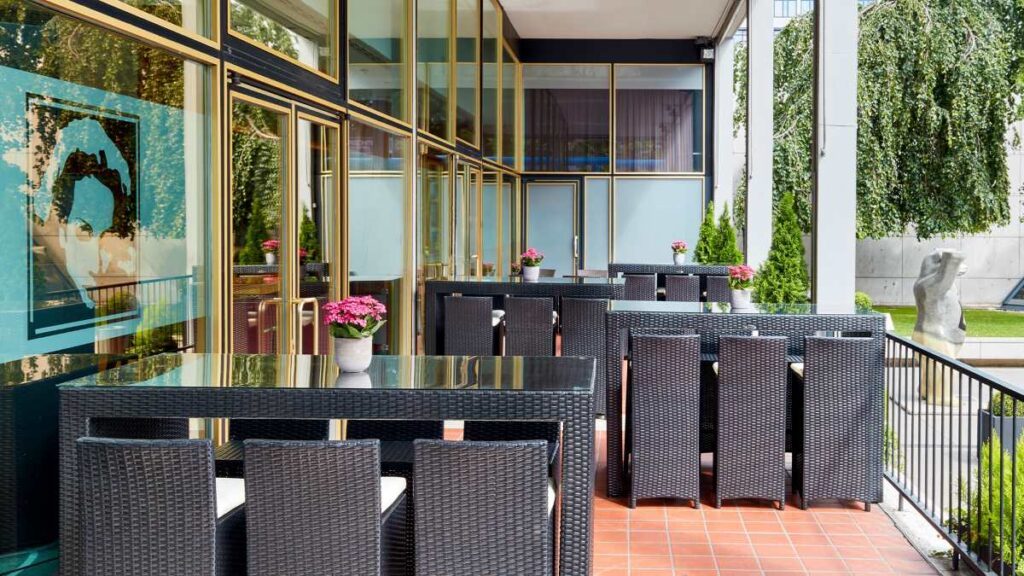 Merelene, InterContinental Berlin's sophisticated lobby restaurant - Luxury Escapes