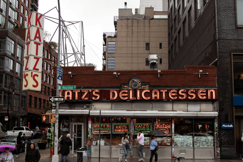 Katz's Deli is a must-visit when you have 72 hours in New York City - Luxury Escapes