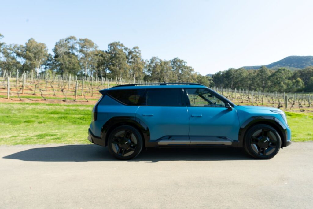 Life is better in a KIA EV9 - Luxury Escapes