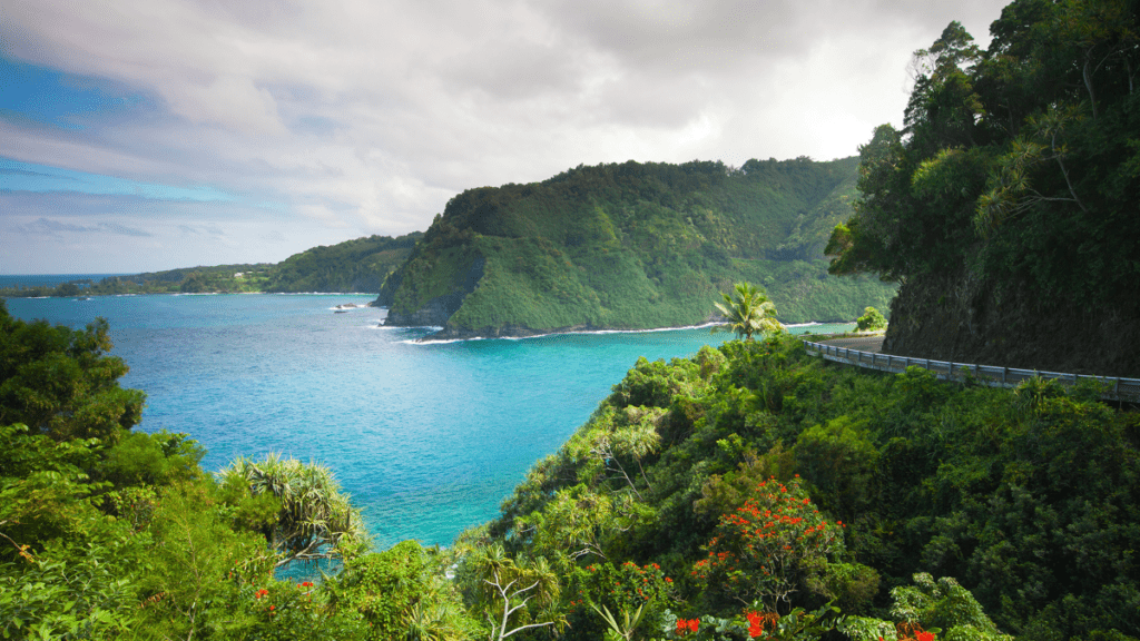 Road to Hana, Maui - Luxury Escapes