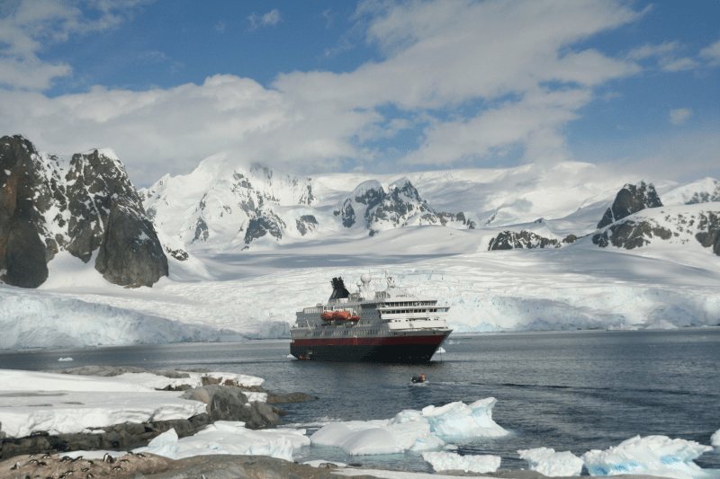 Cruises to Antarctica are trending - Luxury Escapes