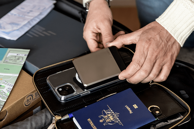 Cygnett Power Bank is perfect for long-haul flights - Luxury Escapes