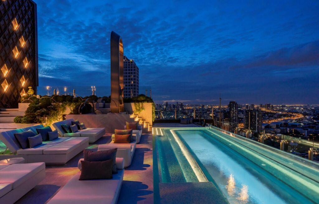 Rooftop pool and poolside bar at INNSiDE Meliá Bangkok - Luxury Escapes