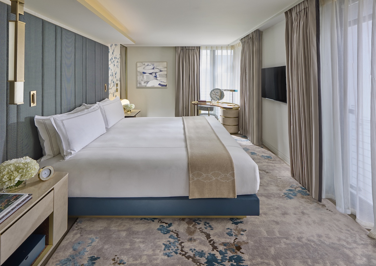 The Deluxe Suite at Mandarin Oriental Mayfair - Luxury Escapes