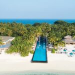 Sirru Fen Fushi, one of the resorts reachable on the Luxury Escapes Maldives direct flight - Luxury Escapes