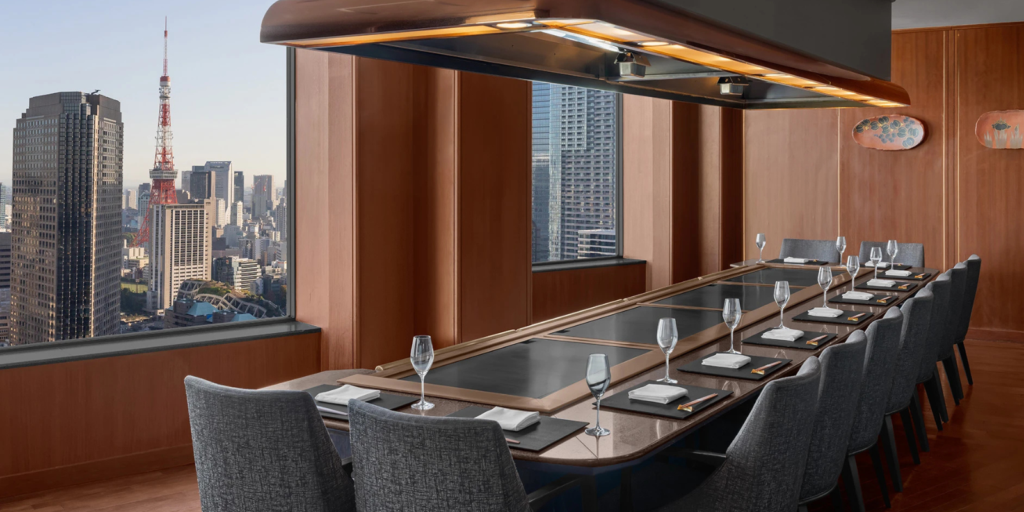 Teppanyaki Akasaka at ANA InterContinental Tokyo is one of the city's best restaurants - Luxury Escapes