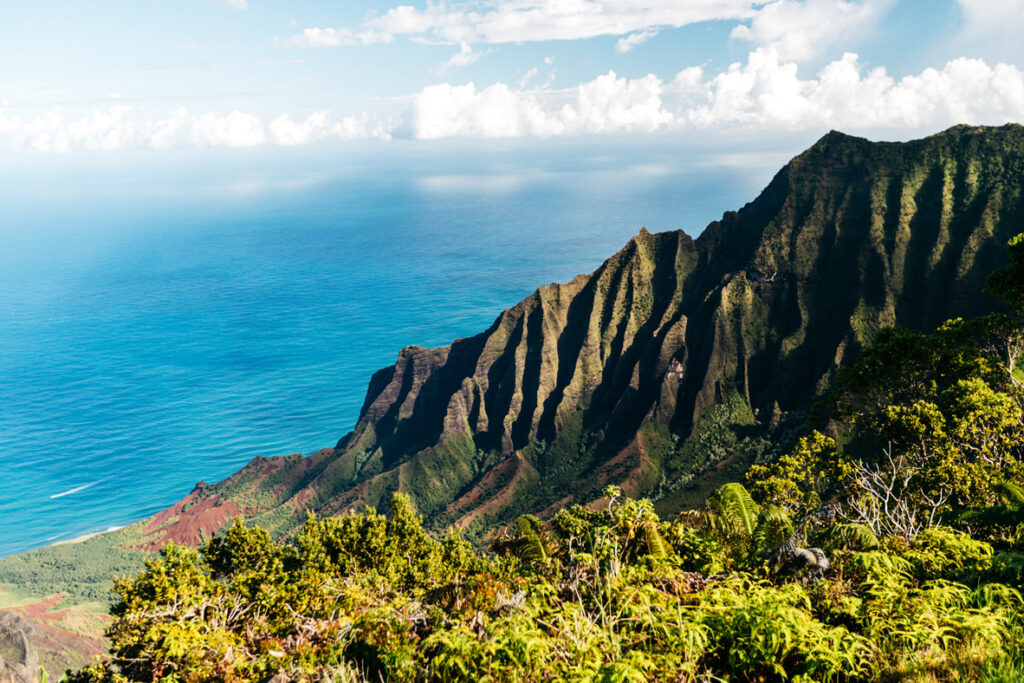 Kalalau Lookout, Kauai - Luxury Escapes