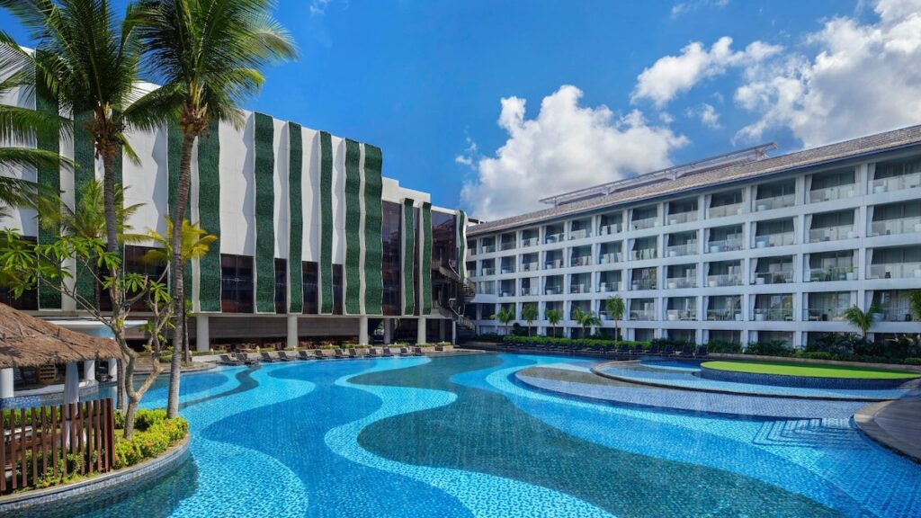 This Award-Winning Bali Hotel Has a Pool Big Enough to Rival the Ocean