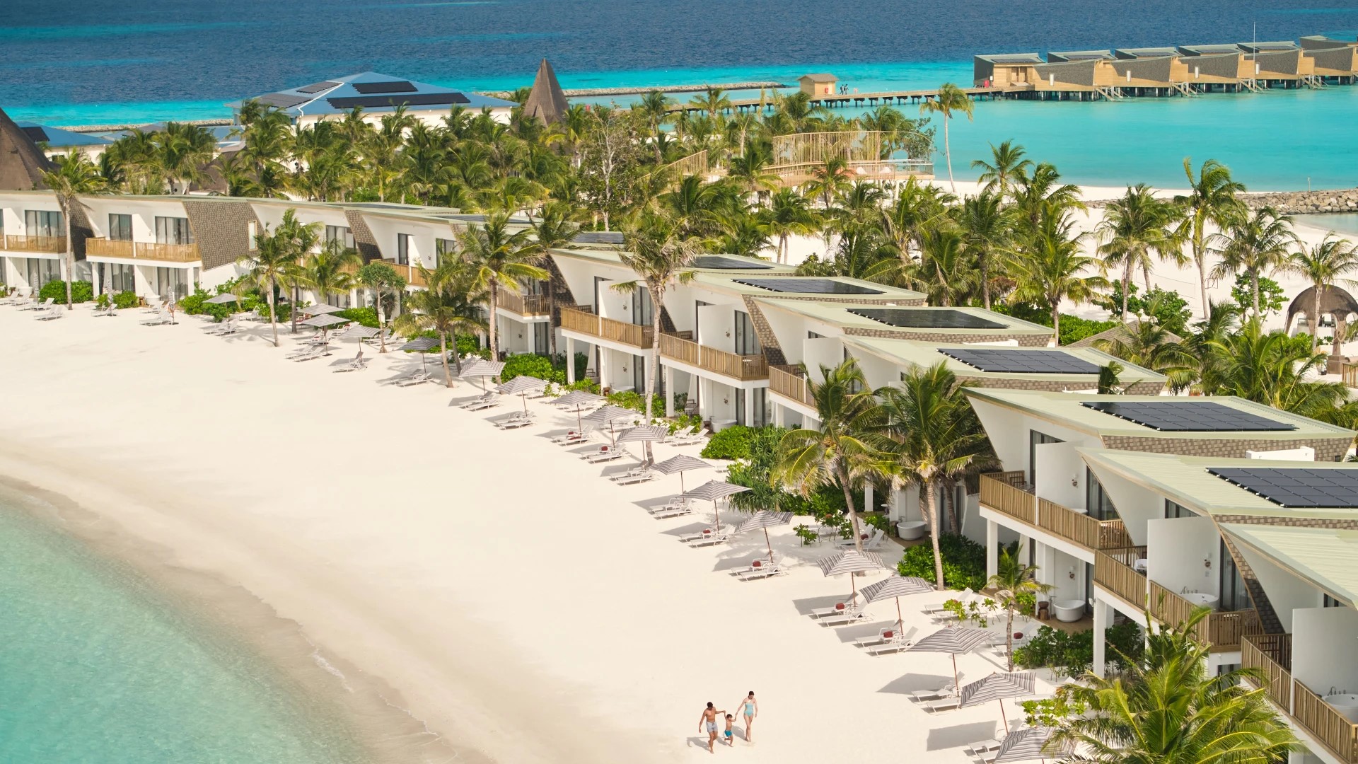 Centara Mirage Lagoon Maldives, one of the best luxury holiday packages - Luxury Escapes