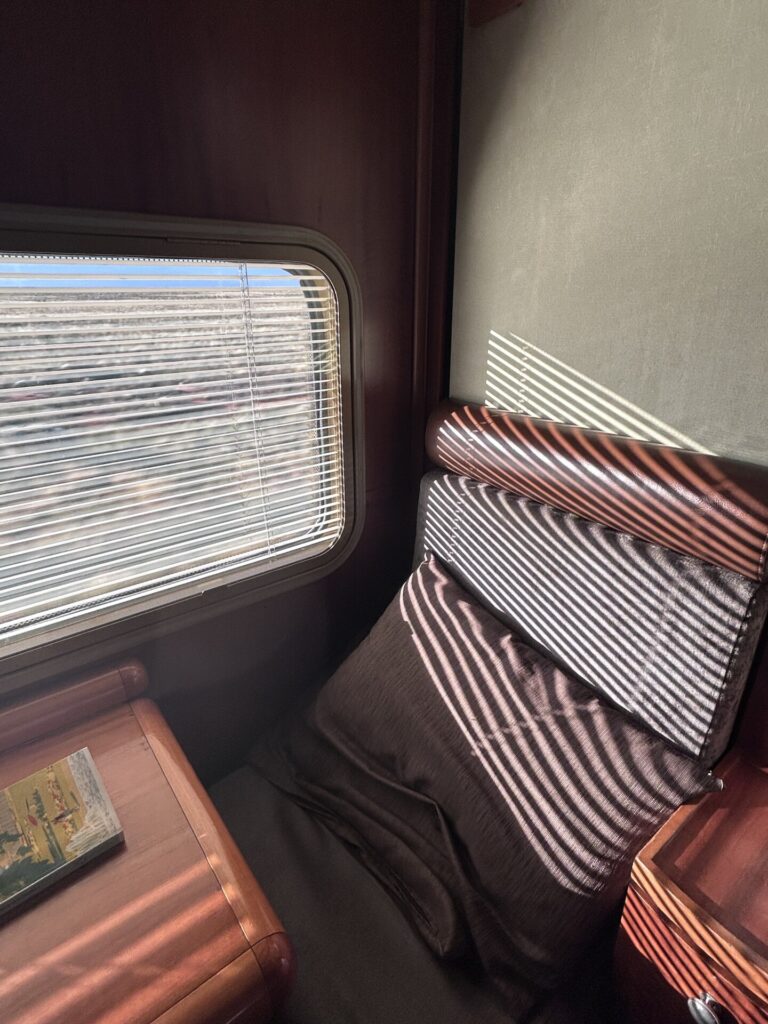 Platinum Suite onboard the Indian Pacific.