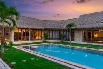 Hotel or Villa: How to Choose the Right Stay for Your Trip