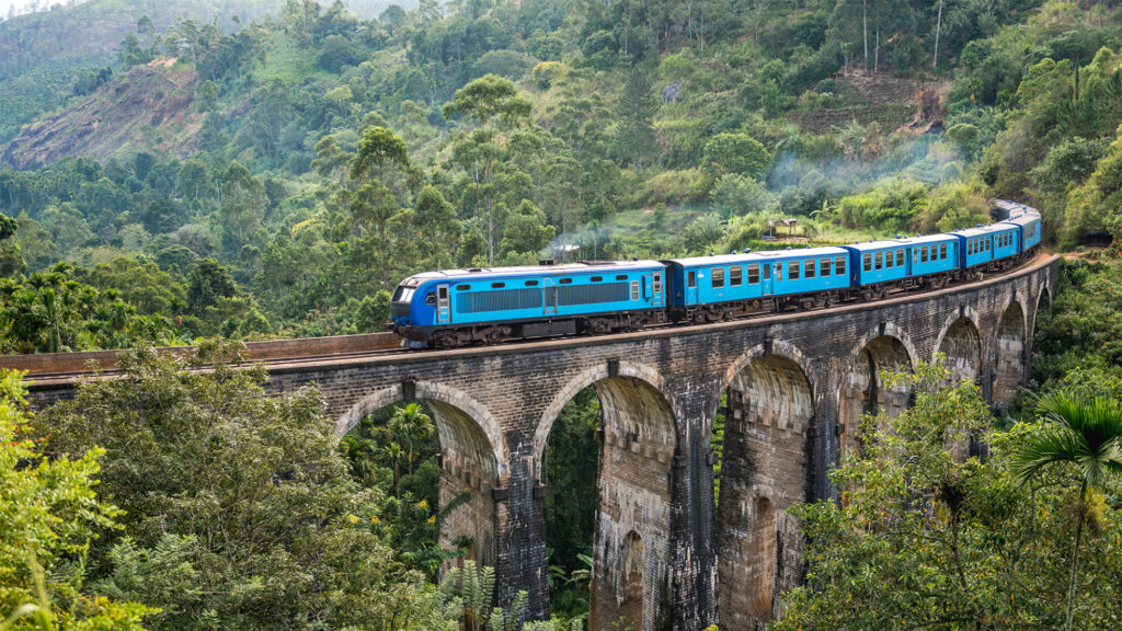 Luxury Escapes Tours Train