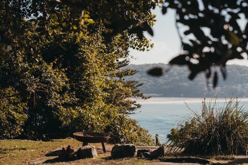 Dream by Luxury Escapes - Coastal Connection: Simpson Cottage Offers History and Luxury in a Retro Seaside Idyll