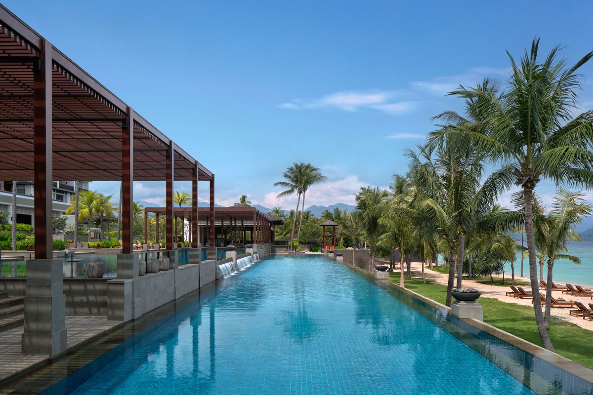 Infinity pool and beach at The Sira, Lombok.