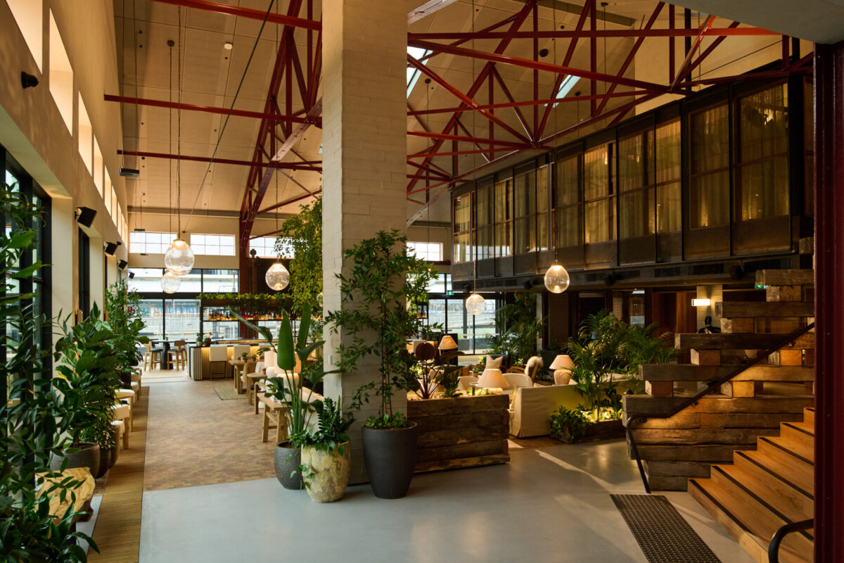 1 Hotel Melbourne, lobby lounge