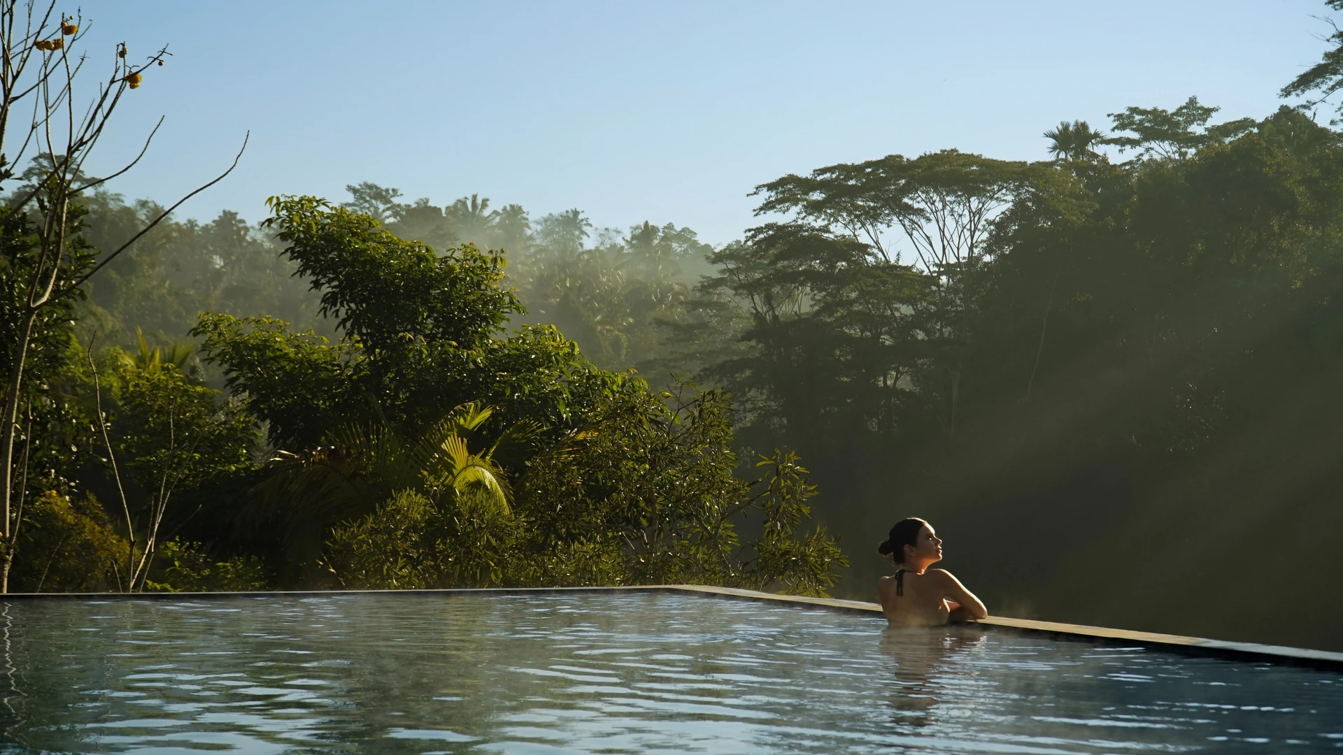 Swimming at Ayatara Resort Ubud - Luxury Escapes