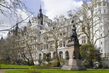 Why This Landmark Hotel Belongs On Your London Itinerary