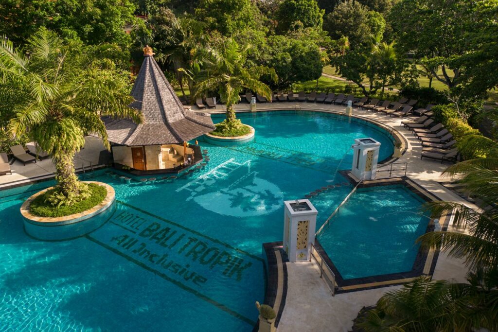 Découvrez le Bali Tropic Resort & Spa, l&rsquo;évasion tout compris en bord de mer de Nusa Dua