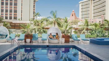Pool seating at OUTRIGGER Waikiki Beachcomber Hotel