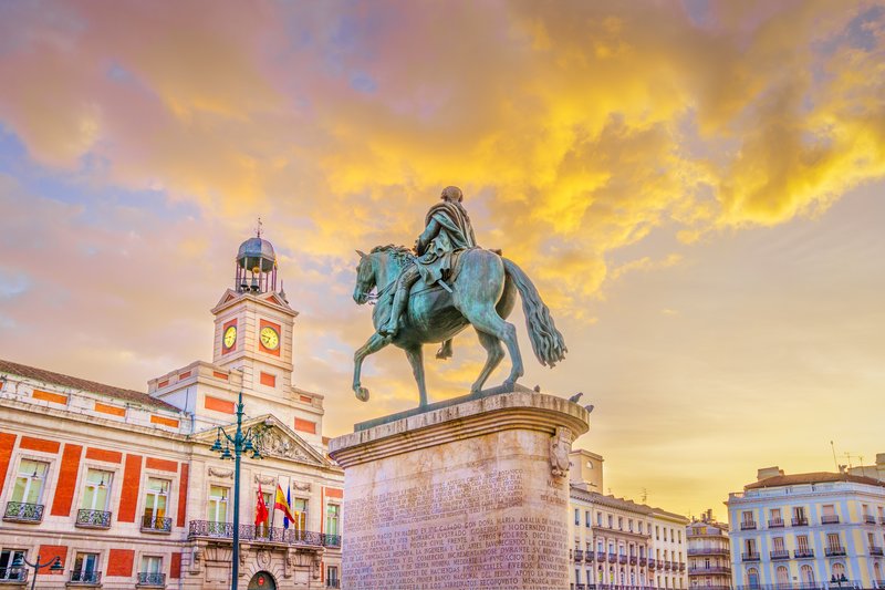 Equestrian statue and historic square in Madrid