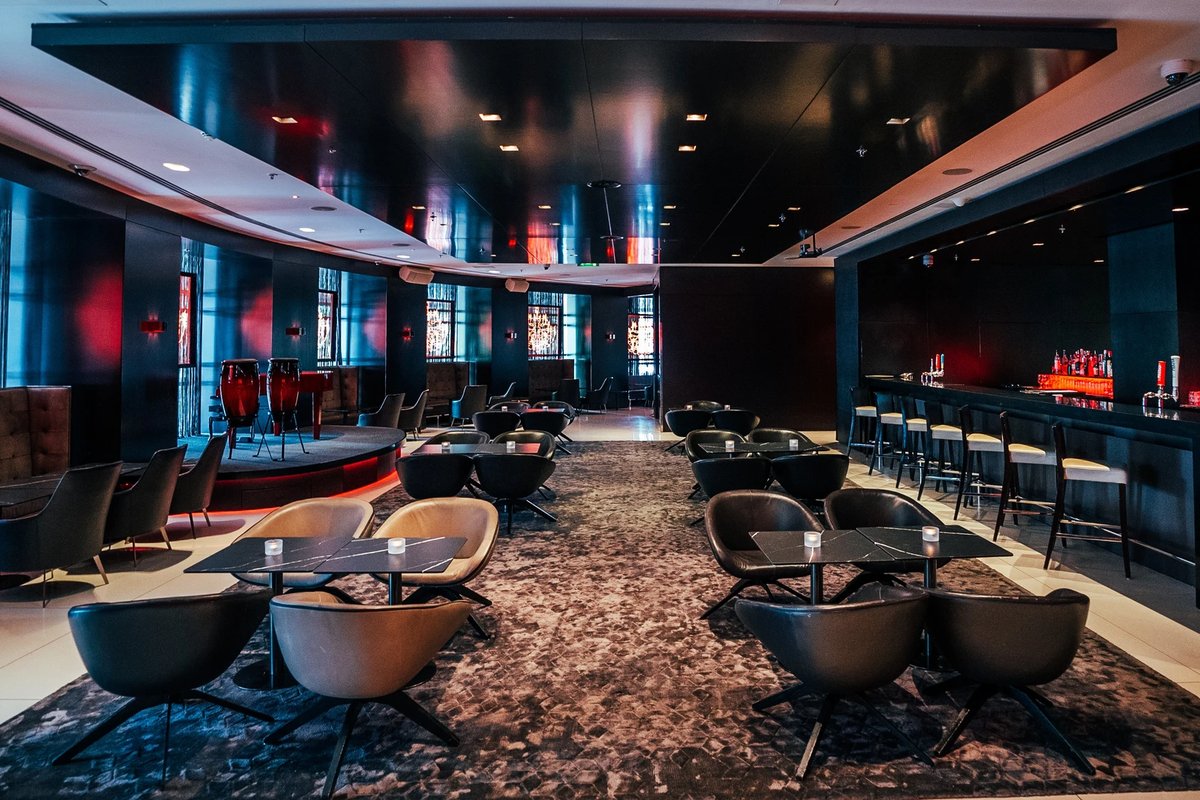 Bar at Park Plaza London Westminster Bridge - Luxury Escapes